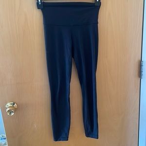 BLACK LULULEMON ALIGN LEGGINGS
